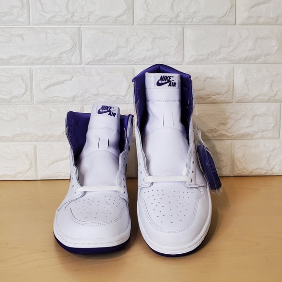 Nike Wmns Size 11.5 Air Jordan 1 Retro High OG Court Purple CD0461-151 - Picture 4 of 12